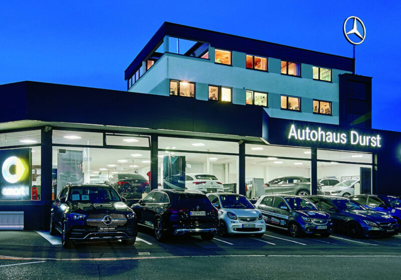 Mercedes-Benz-Partner-Stuttgart-Service-1920x720-ah-durst