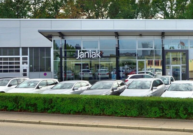 janiak_header_1920x720